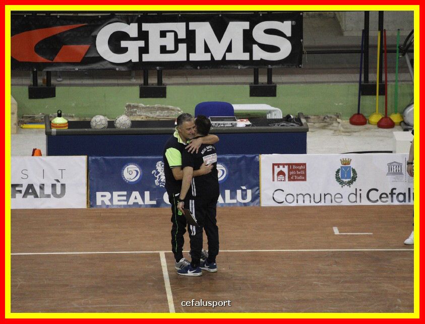 190405 Real playoff 035_tn.jpg